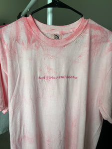 Hot Girls Read Tee