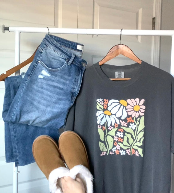 Groovy Wildflower Tee